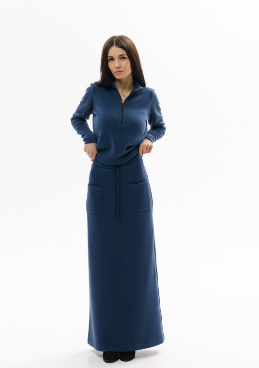 Костюм  з спідницею та светром в синьому кольорі - 109.24/110.24